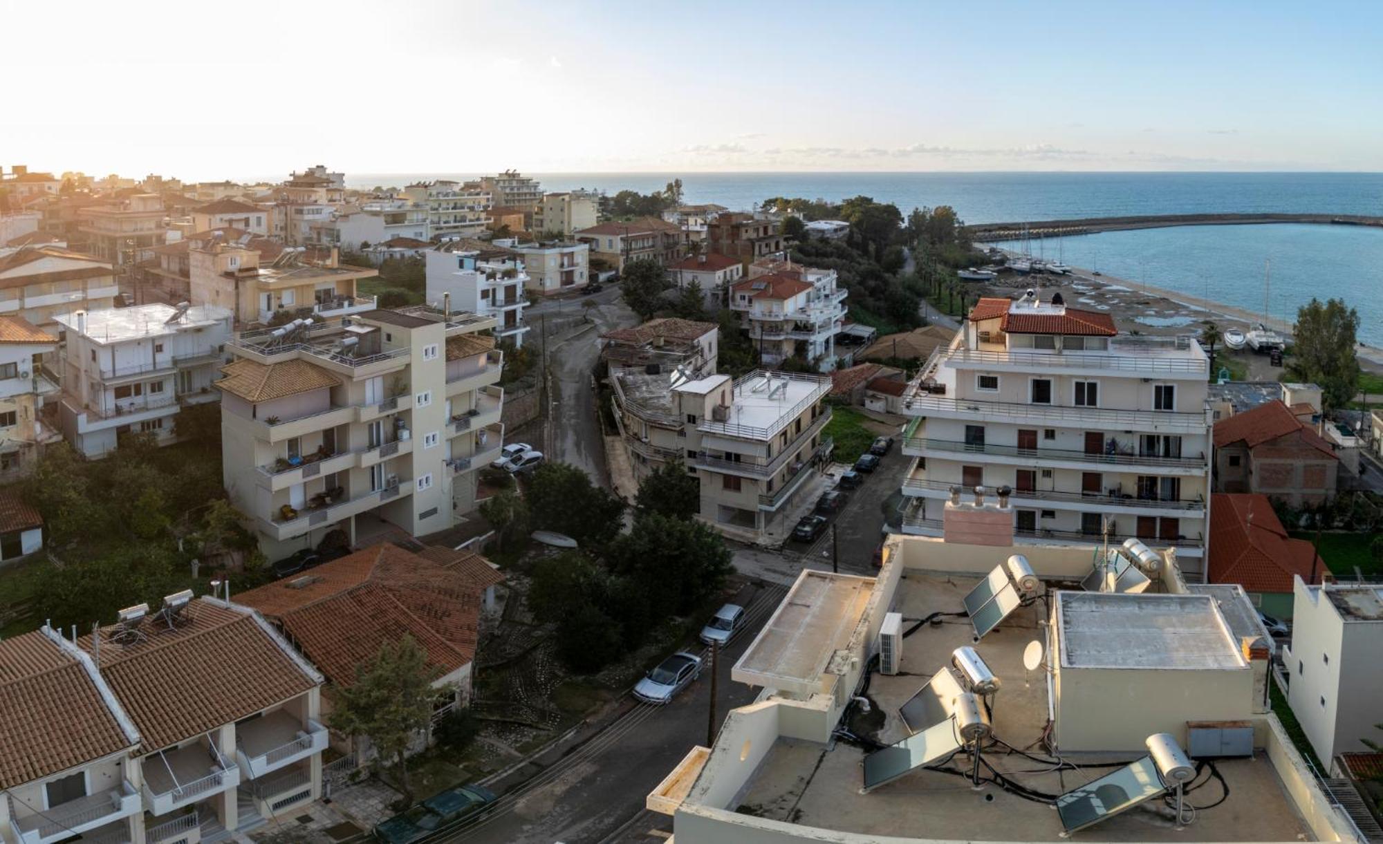 Rincon De Luz Villa Kyparissia Exterior photo